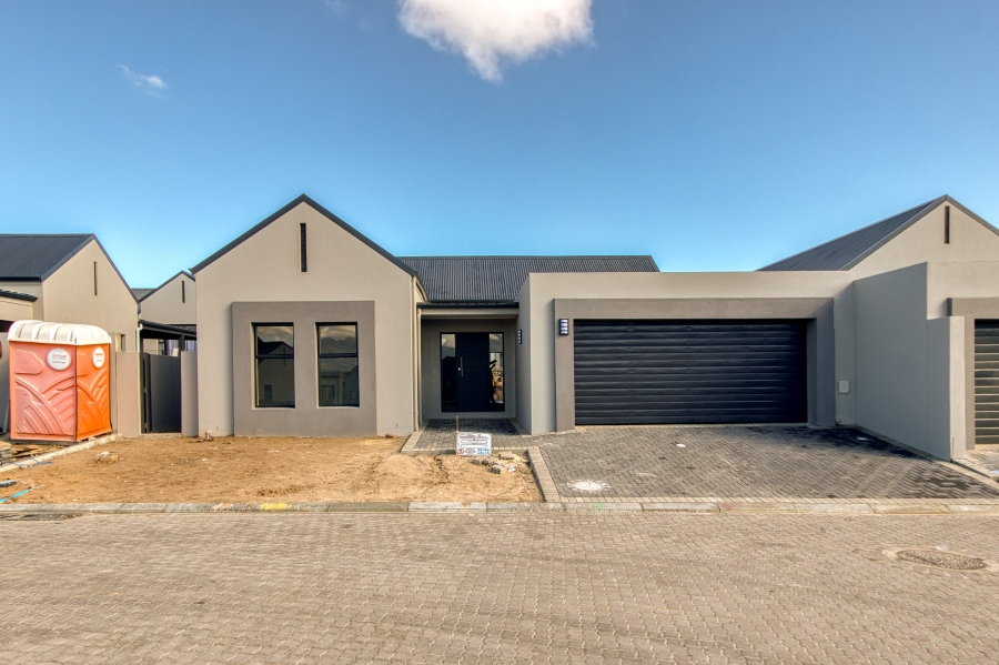 3 Bedroom Property for Sale in Aan de Wijnlanden Western Cape